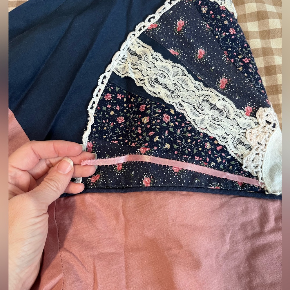 Vintage Handmade Patchwork Button Up. M - image 6